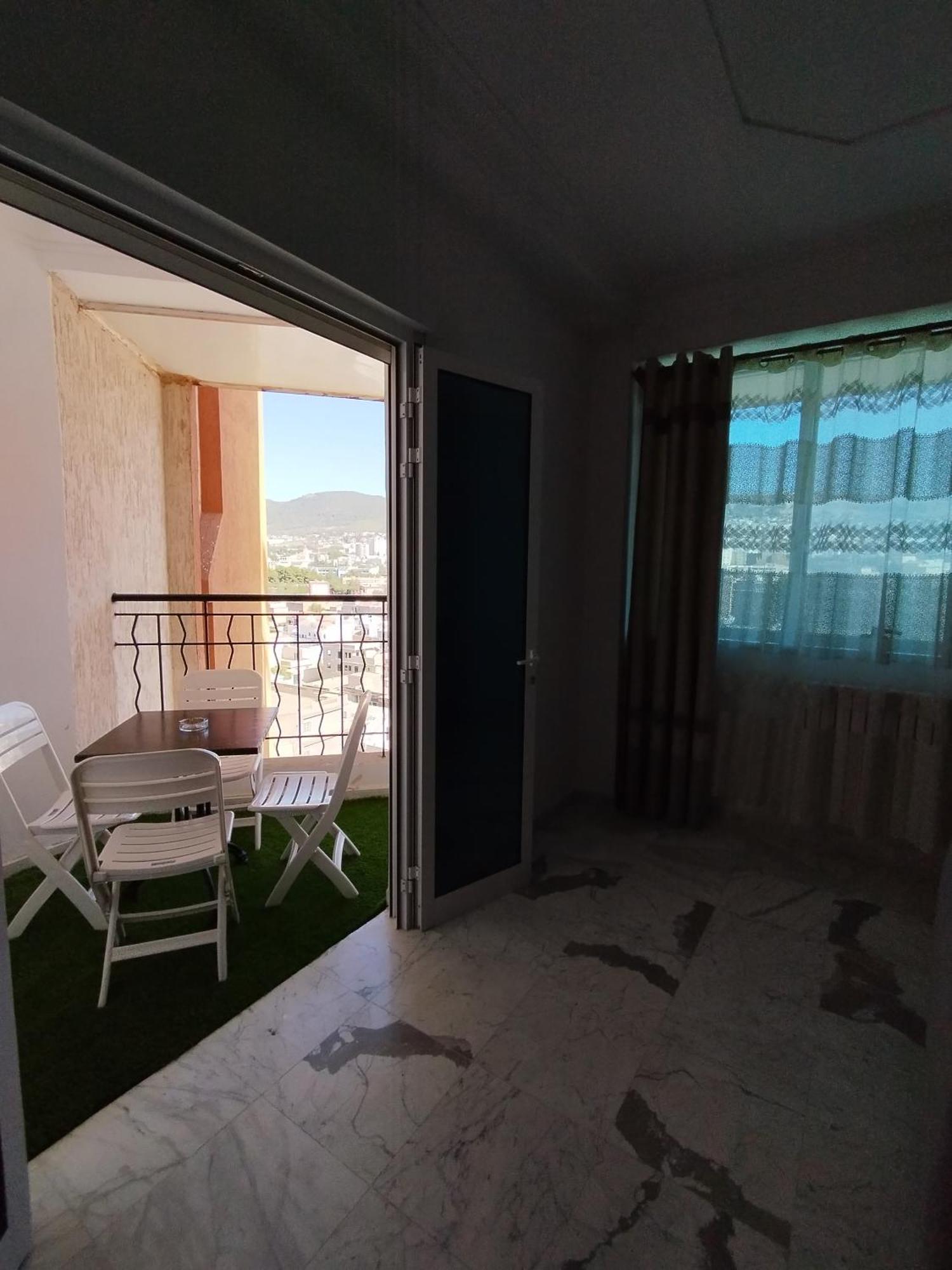 Appartement A Louer A Tlemcen Esterno foto